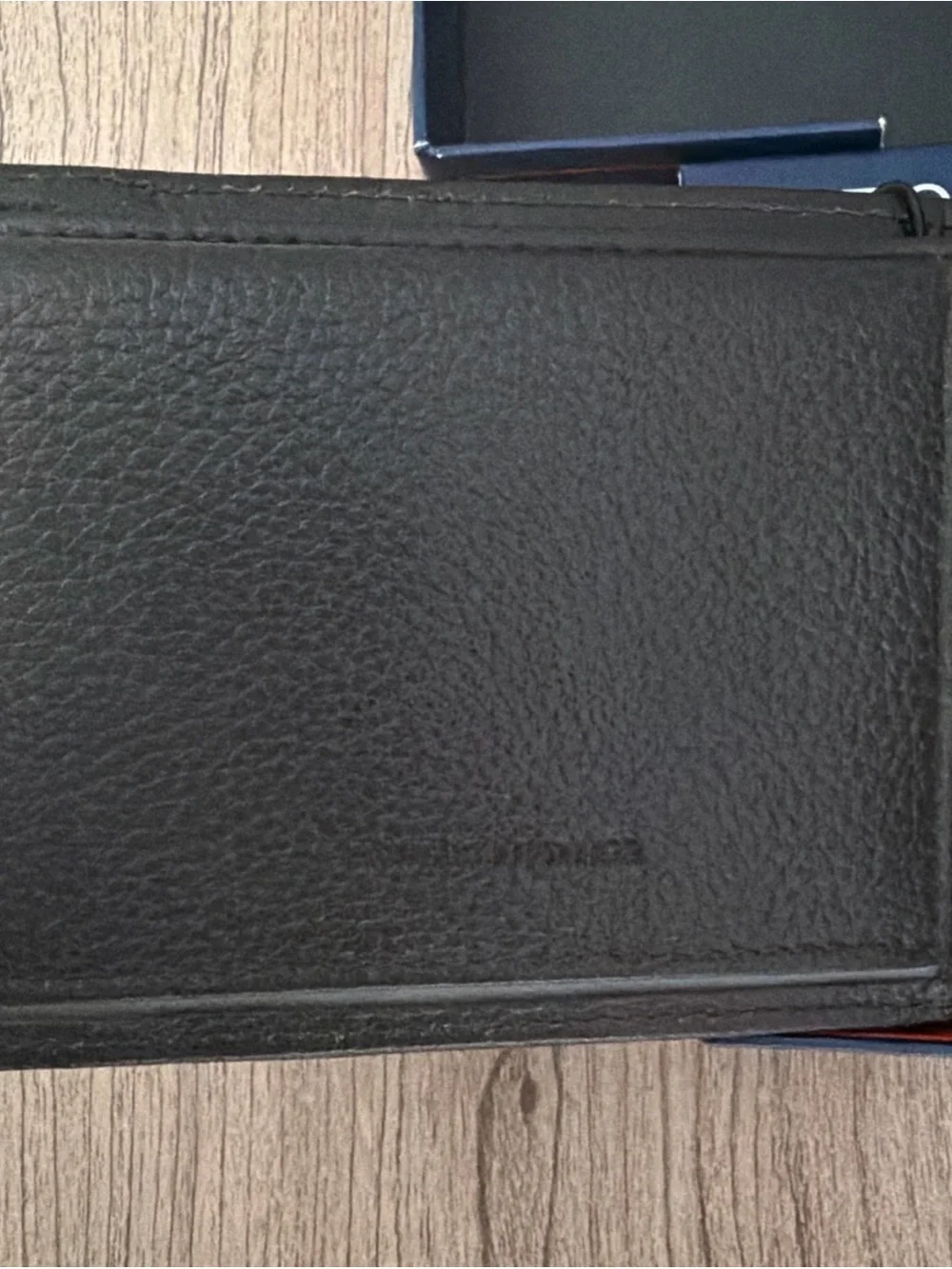 Tommy Hilfiger Brown Leather Bifold Wallet with Red & White Stitching New